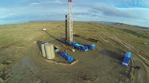Aerial of Drilling Rig Stock-Footage 40366315