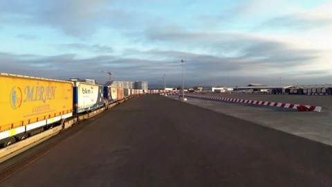 Aerial Drone Dolly In of Freight Train Cargo Loading Operations at Normandy 動画素材 337976222