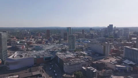 Aerial Drone Flight Over Birmingham City Centre Skyline, West Midlands, England Vídeo Stock 340118893