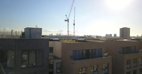 Aerial Drone flight over Tower Cranes in London, England. Stock-Footage 82297928