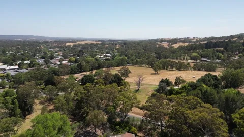 Aerial Drone Flying Forward Over Dry Drought Yellow Farmland in Rural Area 库存影片 333364896