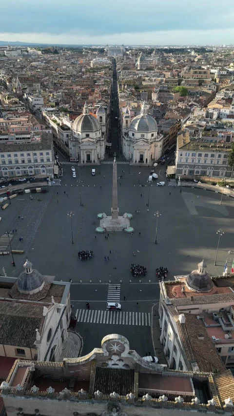 Aerial Drone Flying Over Piazza Del Popolo in Rome, Italy Video stock 335817735