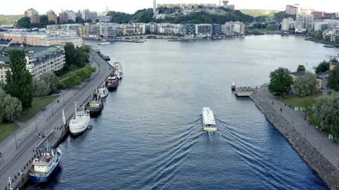 Aerial Drone hovering still with a summer view of a lake and bay Video stock 150750801