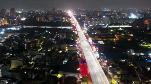 Aerial drone hyperlapse shot of Mumbai Delhi expressway showing fast moving Vídeo Stock 313603825