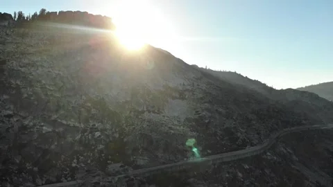 Aerial Drone Pan Over Donner Pass Granite Ridge and Historic Railway, 4K 库存影片 336351313