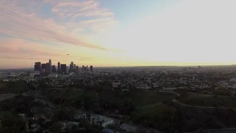 Aerial drone pullback of Los Angeles cityscape 스톡 동영상 87754082