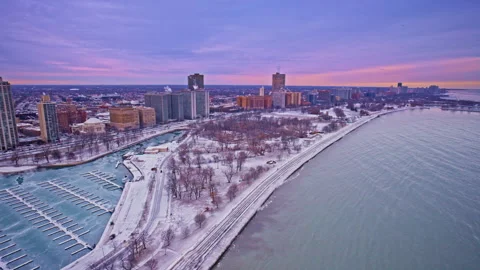 Aerial drone scene of the Chicago Loop under soft winter morning light. Stock Footage 332140446