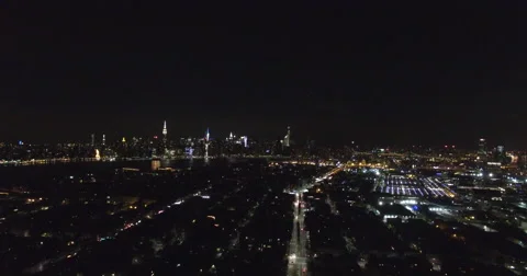 Aerial drone shot. Lightning storm over Brooklyn and New York City. 動画素材 66429227