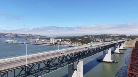 Aerial Drone Slow Motion Along Benicia Martinez Bridge, Carquinez, 4K Vídeo Stock 337375231