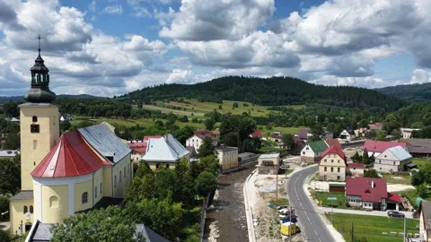 Aerial drone summer panoramic view of Ladek Zdroj town nestled in scenic Kl.. Video stock 322776416