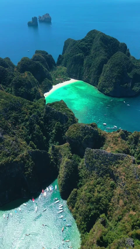 Aerial Drone Tilt Down Over Maya Bay Phi Phi Islands Thailand Video stock 346990108