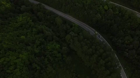 Aerial Drone View Car Driving on Curvy Mountain asphalt Road in summer Vídeo Stock 245457437