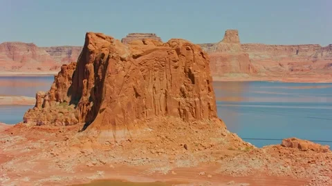 Aerial drone view of Castle Rock in Lake Powell 库存影片 345292872