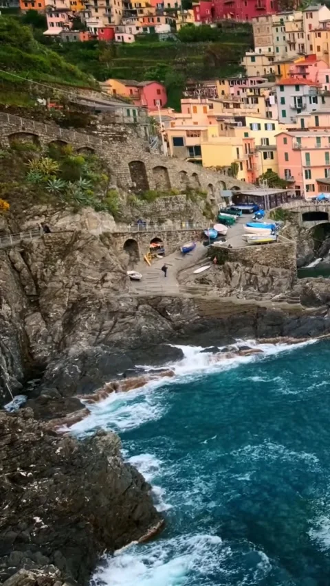 Aerial drone view of Cinque Terre Italy coastal villages and scenic landscapes. Vídeos de archivo 335018793