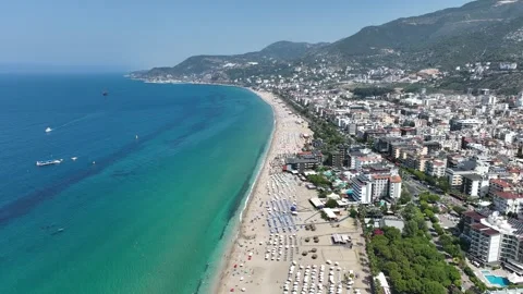 Aerial drone view of Cleopatra Beach in Alanya, Turkey. Alanya turquoise se.. Video stock 311391214