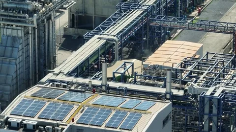 Aerial drone view of a combined cycle power plant. Vídeo Stock 339404419