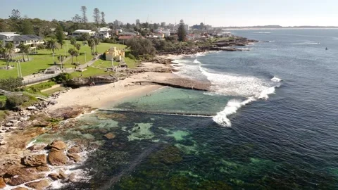 Aerial drone view of Cronulla in Sutherland Shire, Sydney, NSW in August 2026 Vídeo Stock 344095335