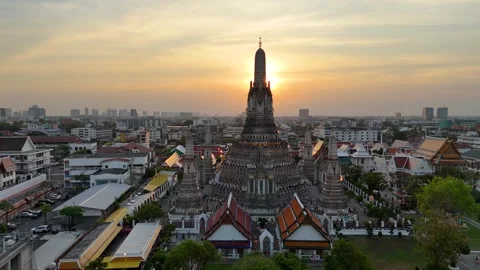 Aerial drone view of the famous Wat Arun temple or the Temple of Dawn Stock Footage 332736280