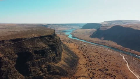 Aerial drone view Flight over the canyon Snake River Canyon, Idaho. Video stock 149006115