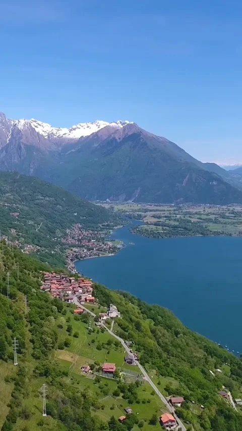 Aerial drone view of Lake Como, Italy. Vídeos de archivo 335046985