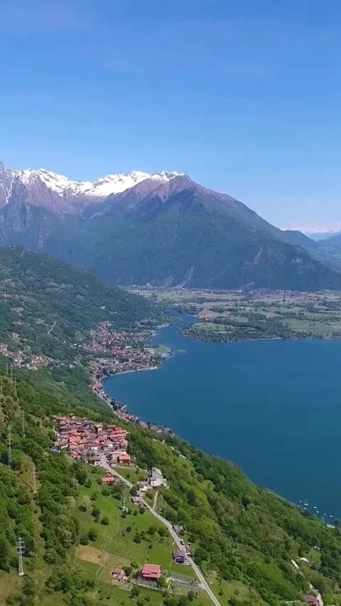 Aerial drone view of Lake Como, Italy. Vídeos de archivo 335046993