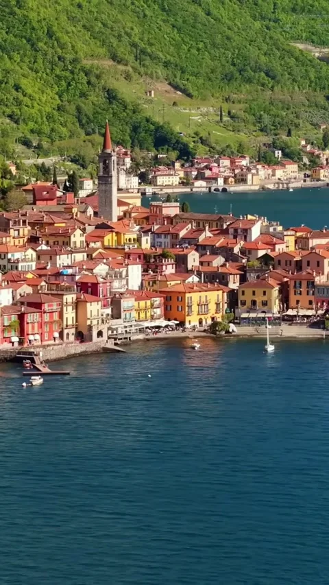 Aerial drone view of Lake Como, Italy. Vídeos de archivo 335047057