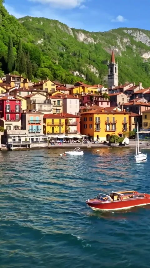 Aerial drone view of Lake Como, Italy. Vídeos de archivo 335047095