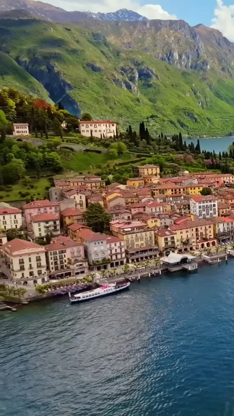 Aerial drone view of Lake Como, Italy. Vídeos de archivo 335047426