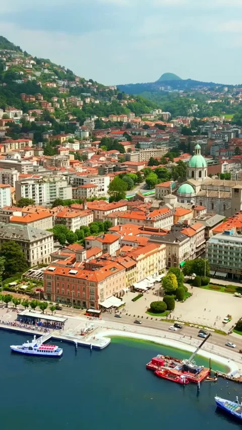Aerial drone view of Lake Como, Italy. Vídeos de archivo 335047450