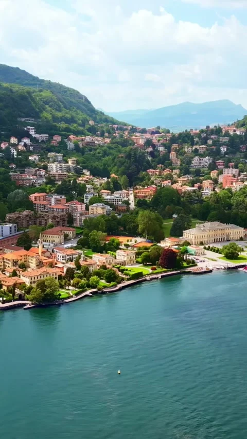 Aerial drone view of Lake Como, Italy. Vídeos de archivo 335047458