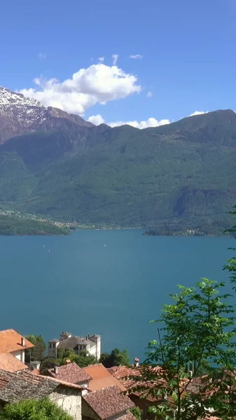 Aerial drone view of Lake Como, Italy. Vídeos de archivo 335047503