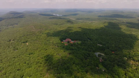 Aerial drone view of large building surrounded by forest in Peekskill New York Vídeo Stock 316025453