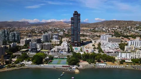 Aerial drone view of Limassol, Cyprus, a vibrant coastal city on the Sea. Vídeos de archivo 346542255