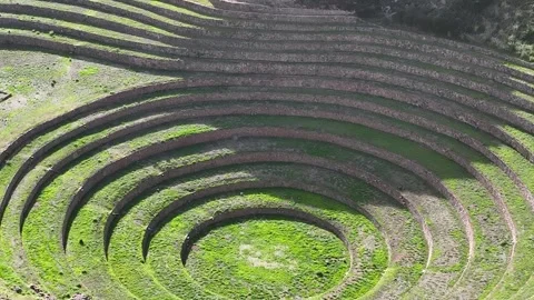 Aerial Drone View of Moray Inca Terraces in Sacred Valley, Cusco Peru Vídeo Stock 342315960