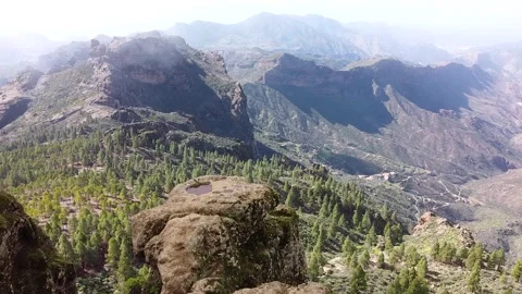 Aerial drone view of mountain landscape in Roque Nublo Gran Canaria Vídeos de archivo 233253530