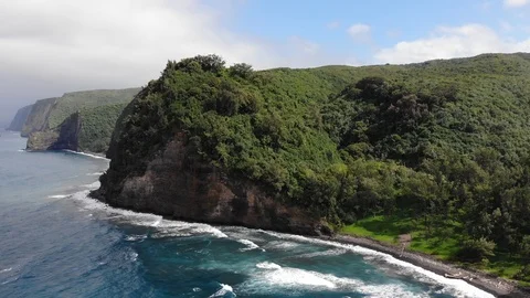 Aerial Drone View Of Ocean Cliffs in Hawaii Video stock 106189889