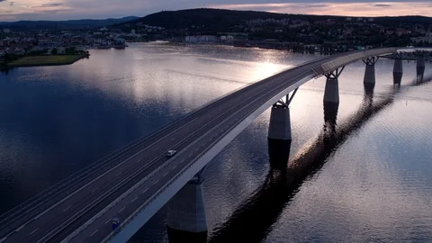 Aerial drone view over E4 Sundsval in Sundsvall at night Vídeo Stock 109585286