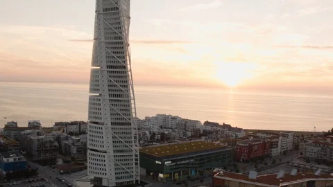 Aerial drone view over Malmö at sunset 動画素材 109442114