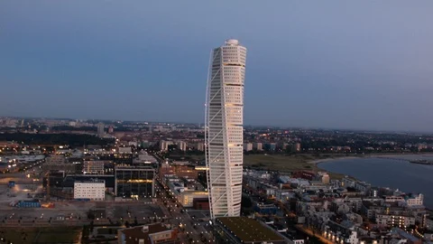 Aerial drone view over Malmö at night Vídeo Stock 109442882