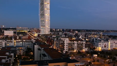 Aerial drone view over Malmö at night Vidéo 109443138