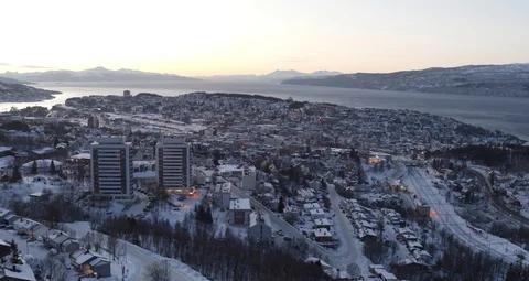 Aerial drone view over Narvik in winter at night Vidéo 111351830