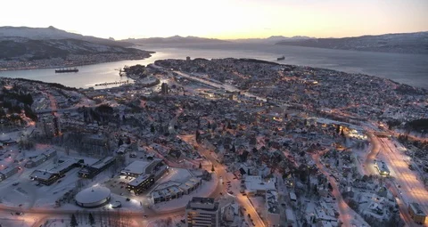Aerial drone view over Narvik in winter at night Vidéo 111351854
