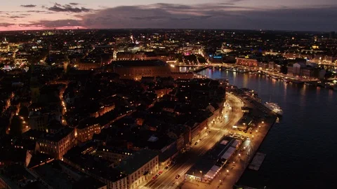 Aerial drone view over Old Town in Stockholm at night Vidéo 109500359