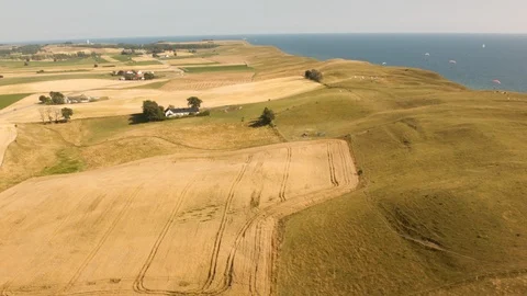 Aerial drone view over Österlen Vídeo Stock 109444713