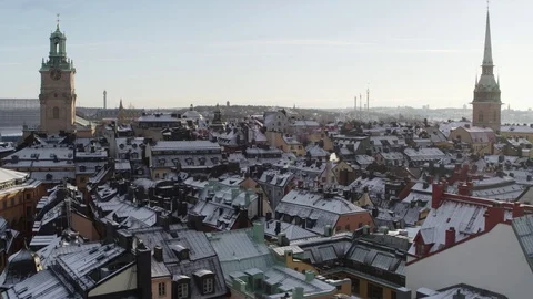 Aerial drone view over Rooftops in Stockholm in winter Vidéo 111352469
