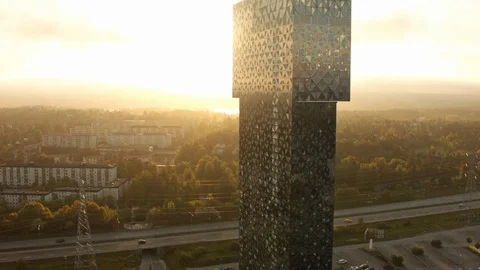 Aerial drone view over Scandic Hotel Victoria in Stockholm Vidéo 109497178