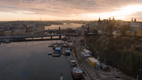 Aerial drone view over Söder in Stockholm at sunset Vidéo 109525497