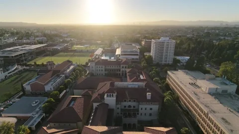 Aerial Drone View Over USC Campus During Golden Hour in Los Angeles, CA 動画素材 340657159