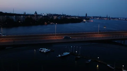 Aerial drone view over Väster bridge in Stockholm at night Vídeo Stock 109452224