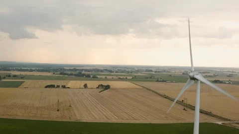 Aerial drone view over Wind turbine at night Vidéo 109445867